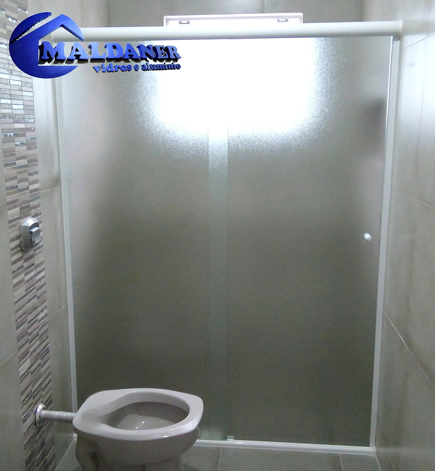 Box com vidro mini boreal